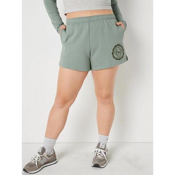 PINK Victoria's Secret Long sleeve and sweat shorts set - Picture 3 of 4